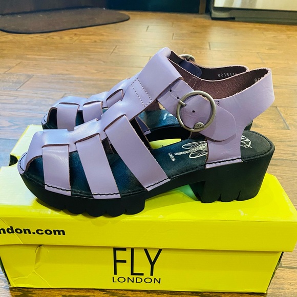Fly London Purple Leather 90s Platform Sandals - Picture 4 of 15